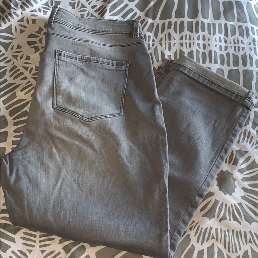 Lee cropped jeans